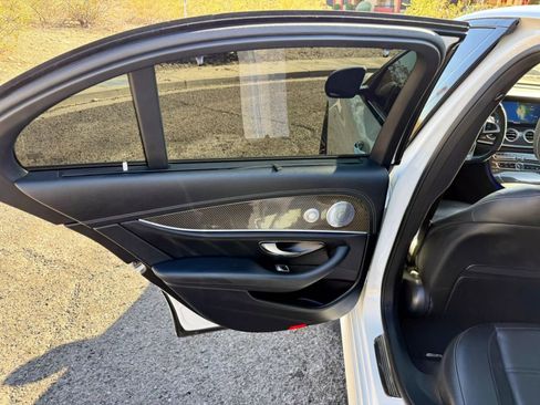 Used 2018 Mercedes-Benz E 43 AMG 4MATIC Sedan image 30