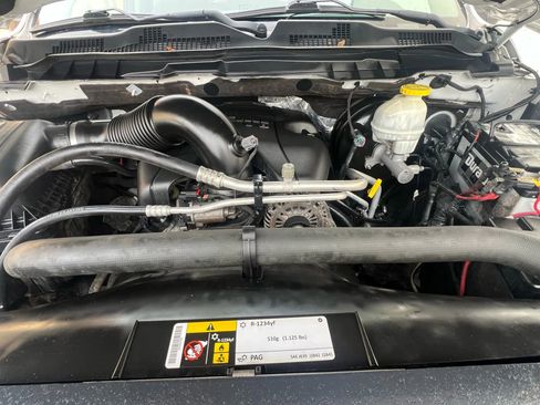 Used 2019 RAM 1500 Big Horn image 25