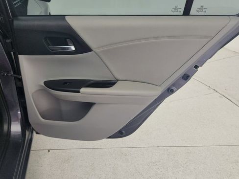Used 2014 Honda Accord EX-L image 32