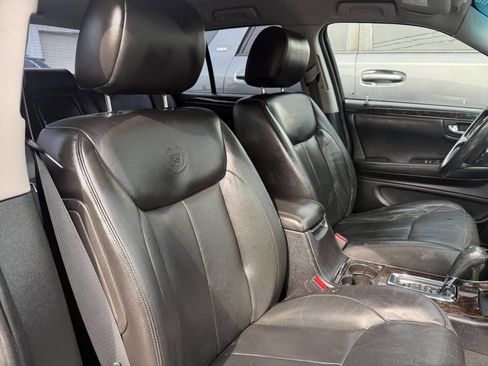Used 2008 Cadillac DTS w/ Trunk Convenience Package FWD image 17