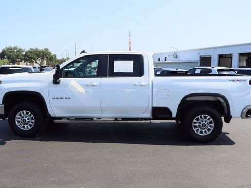Certified 2023 Chevrolet Silverado 2500 LT AWD/4WD image 6