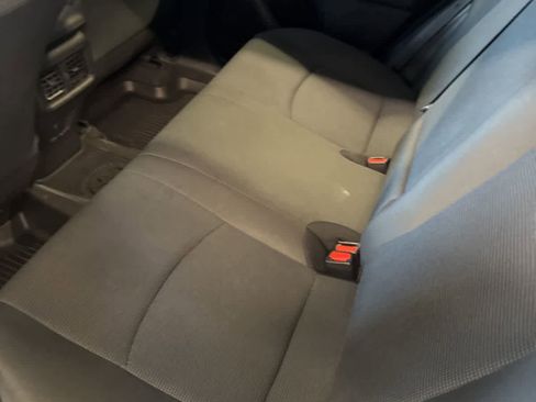 Used 2024 Toyota RAV4 LE AWD/4WD image 4