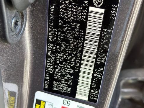Used 2024 Toyota Camry XSE w/ Navigation Package FWD image 43
