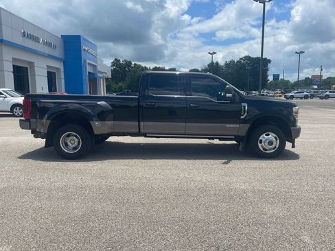 Used 2022 Ford F350 King Ranch w/ King Ranch Ultimate Package AWD/4WD image 7