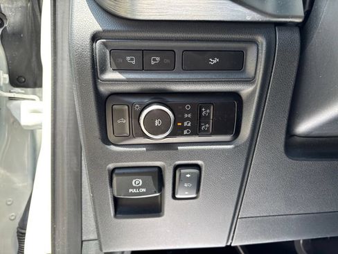 Used 2023 Ford F150 Lariat w/ Equipment Group 502A High AWD/4WD image 61