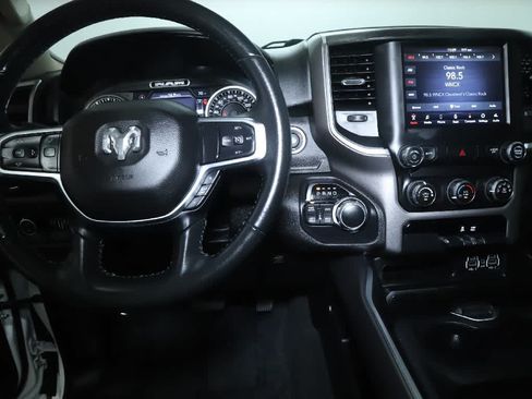 Used 2019 RAM 1500 Big Horn AWD/4WD image 29