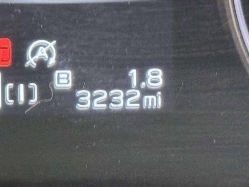 Certified 2025 Subaru Crosstrek 2.5i Limited w/ Popular Package #3A AWD/4WD image 2