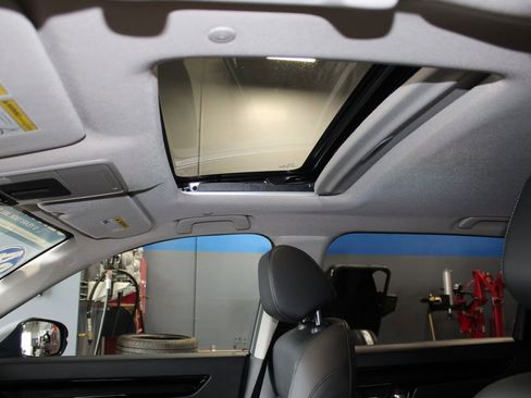 Used 2024 Honda CR-V EX-L image 41