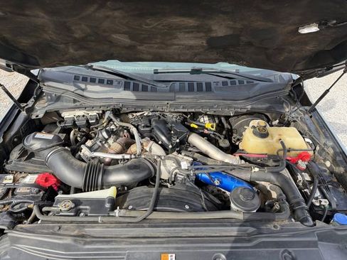 Used 2019 Ford F250 Lariat w/ Lariat Ultimate Package image 20