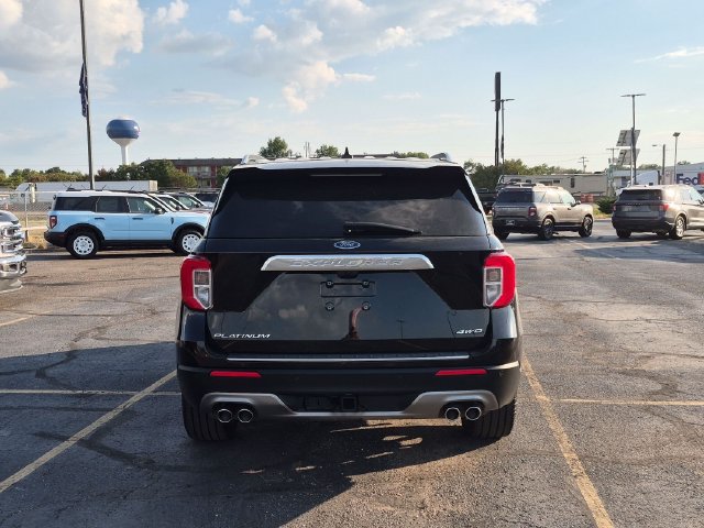 Used 2023 Ford Explorer Platinum w/ Technology Package AWD/4WD image 6