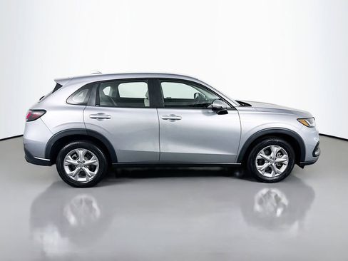 Certified 2023 Honda HR-V LX image 7