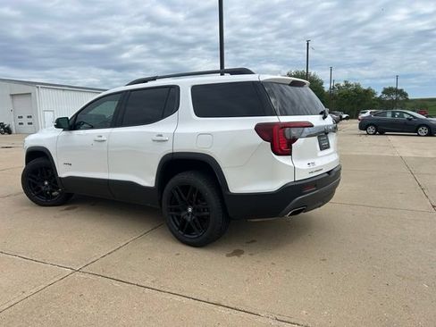 Used 2020 GMC Acadia AT4 w/ GMC Pro Grade Package AWD/4WD image 3