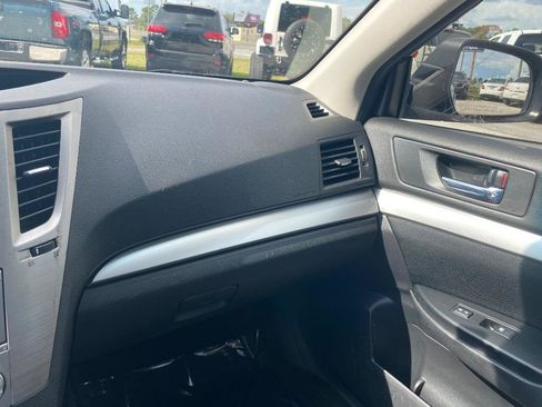 Used 2014 Subaru Legacy 2.5i Premium AWD/4WD image 27