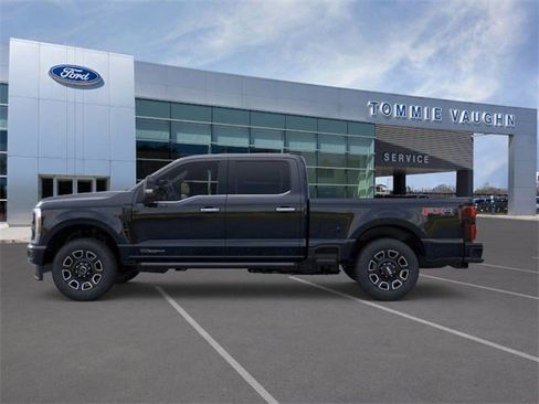 New 2026 Ford F250 Platinum w/ FX4 Off-Road Package image 3