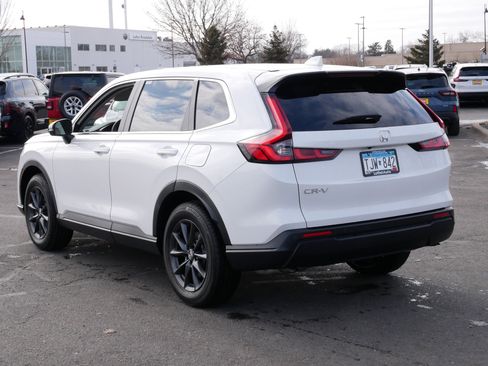 Used 2026 Honda CR-V EX-L image 5