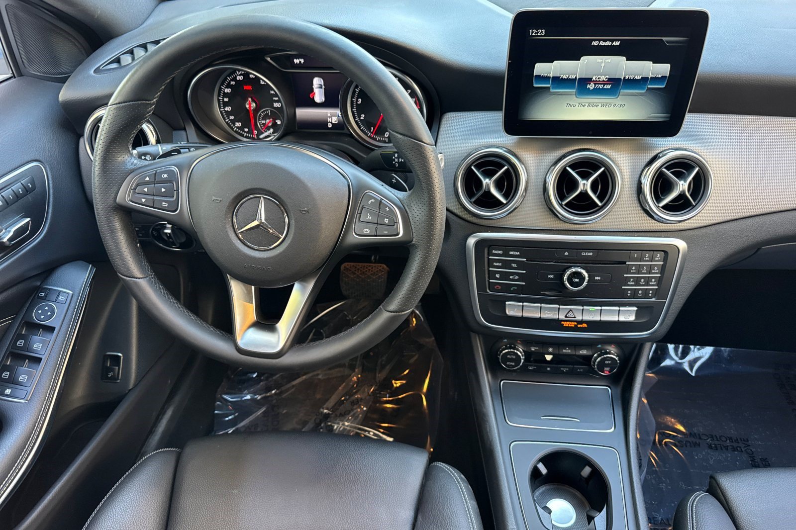 Certified 2020 Mercedes-Benz GLA 250 image 32