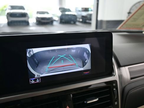 Used 2023 Lexus GX 460 Premium image 22