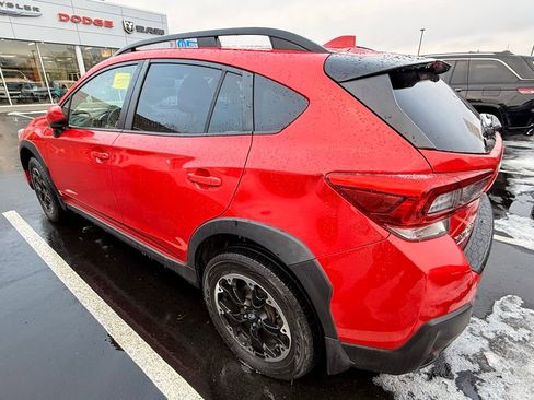 Used 2021 Subaru Crosstrek 2.0i Premium w/ Moonroof Package image 5