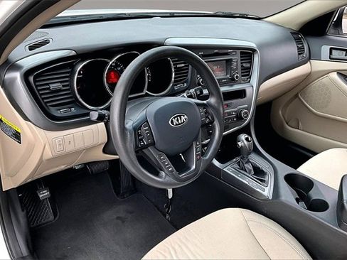 Used 2013 Kia Optima LX w/ Convenience Plus Pkg image 16