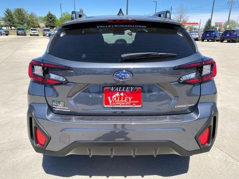 Used 2025 Subaru Crosstrek 2.0i Premium AWD/4WD image 4