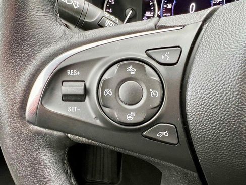 Used 2021 Buick Enclave Avenir w/ Avenir Technology Package image 18