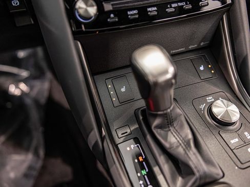 Used 2024 Lexus IS 350 F Sport image 30