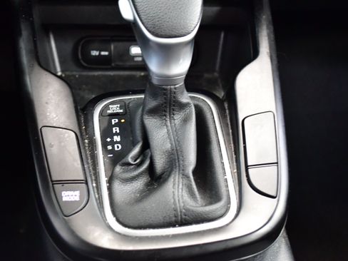 Used 2024 Kia Soul LX w/ Option Group 015 FWD image 28