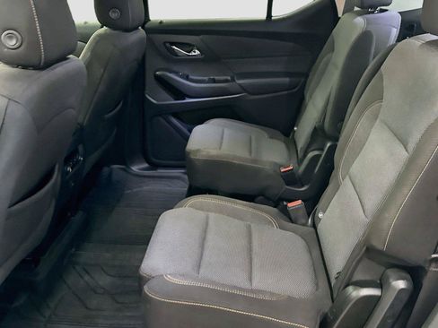 Used 2021 Chevrolet Traverse LT AWD/4WD image 5