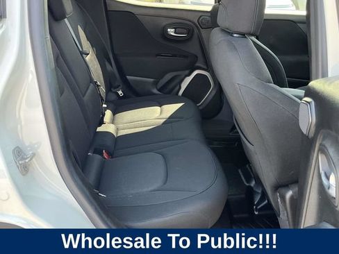 Used 2015 Jeep Renegade Latitude w/ Popular Equipment Group FWD image 21