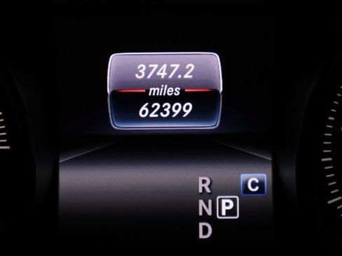 Used 2018 Mercedes-Benz GLA 250 image 21
