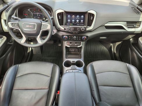 Certified 2023 GMC Terrain SLT w/ Tech Package image 9