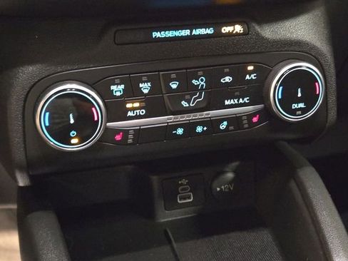 Used 2024 Ford Escape Active image 18