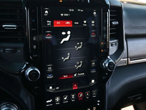 Used 2020 RAM 1500 Limited w/ Black Appearance Package image 21