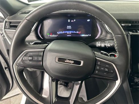 Used 2023 Jeep Grand Cherokee Altitude image 26