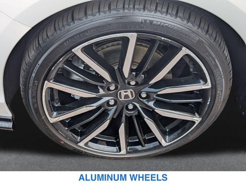 Used 2023 Honda Accord Touring image 30
