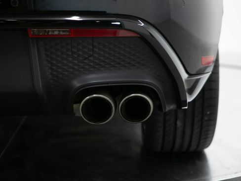 Certified 2023 Porsche Macan S AWD/4WD image 38