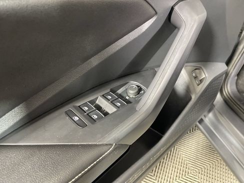 Used 2024 Volkswagen Jetta S FWD image 9
