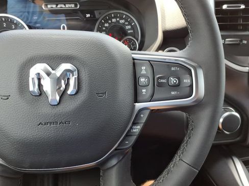 New 2026 RAM 1500 4x4 Crew Cab image 11