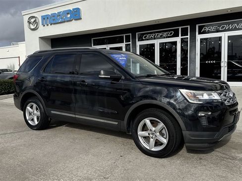Used 2019 Ford Explorer XLT w/ Equipment Group 201A image 7