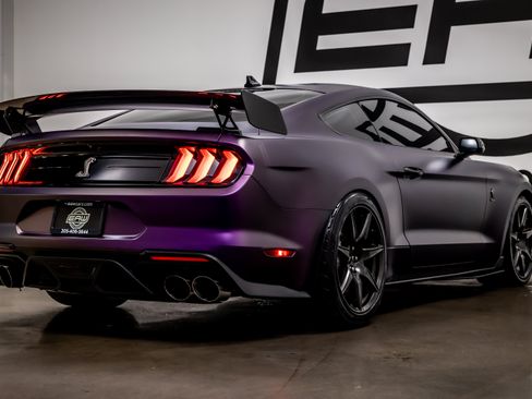 Used 2020 Ford Mustang Shelby GT500 w/ Carbon Fiber Track Pack RWD image 36