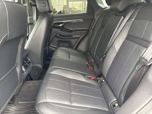 Used 2022 Land Rover Range Rover Evoque R-Dynamic SE image 13