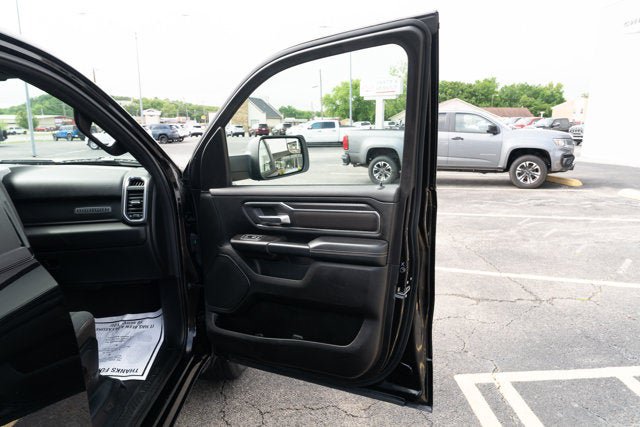 Used 2025 RAM 1500 Big Horn AWD/4WD image 13