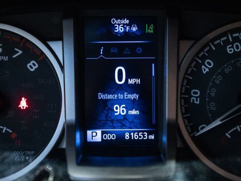 Used 2020 Toyota Tacoma SR5 w/ Blackout Package image 19