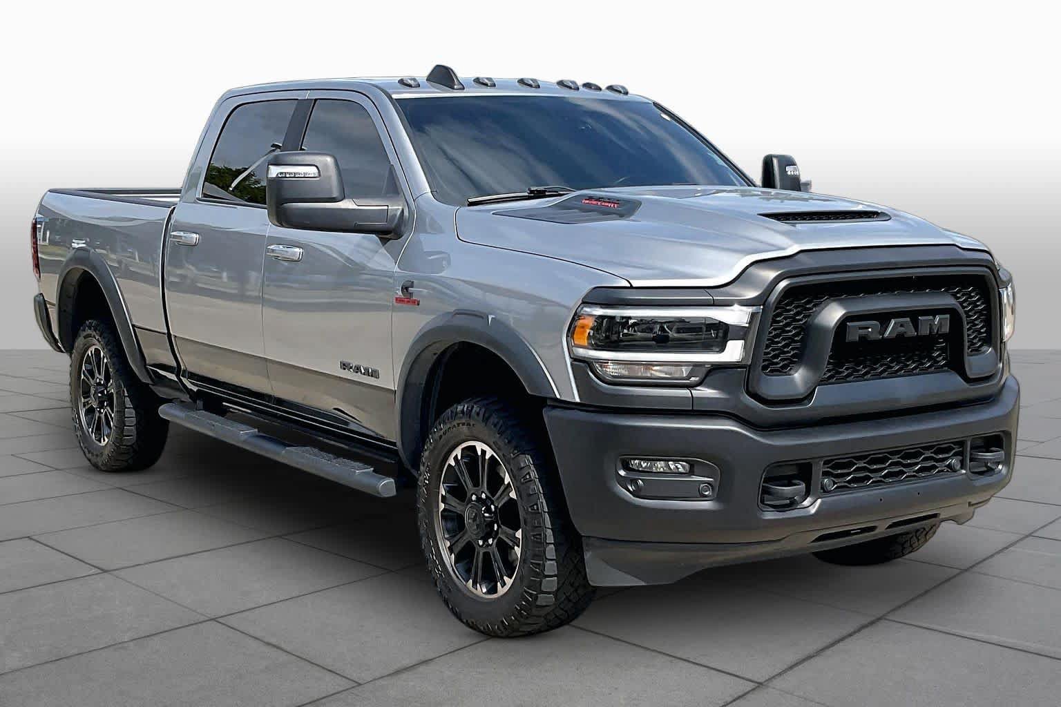 Used 2024 RAM 2500 Rebel AWD/4WD image 3