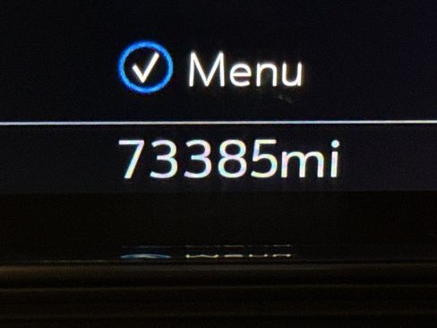 Used 2021 GMC Yukon Denali w/ Denali Premium Package image 19