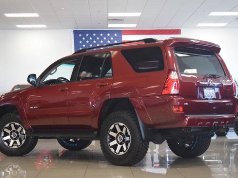 Used 2005 Toyota 4Runner SR5 image 19