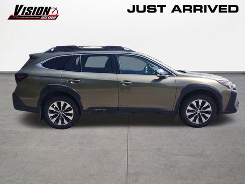 Used 2024 Subaru Outback Touring XT AWD/4WD image 6