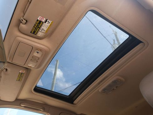 Used 2000 Toyota Land Cruiser AWD/4WD image 33