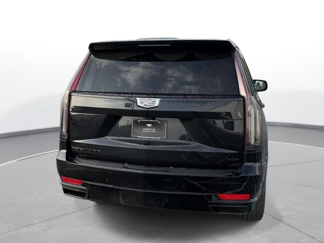 Certified 2024 Cadillac Escalade Sport w/ LPO, ONYX Package AWD/4WD image 6