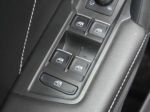 Used 2024 Volkswagen Tiguan SEL R-Line w/ MDO Package, Two-Row AWD/4WD image 13